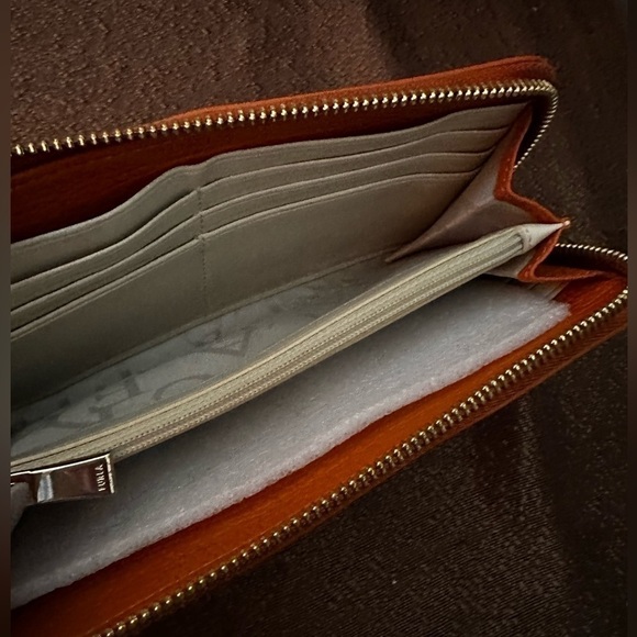 Furla Credit Card Zip Wallet Gently Preloved Tangerine Genuine Leather - Picture 7 of 13